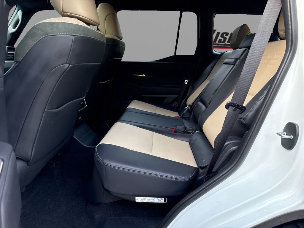 Used 2024 Lexus GX 550 550 Overtrail image 10