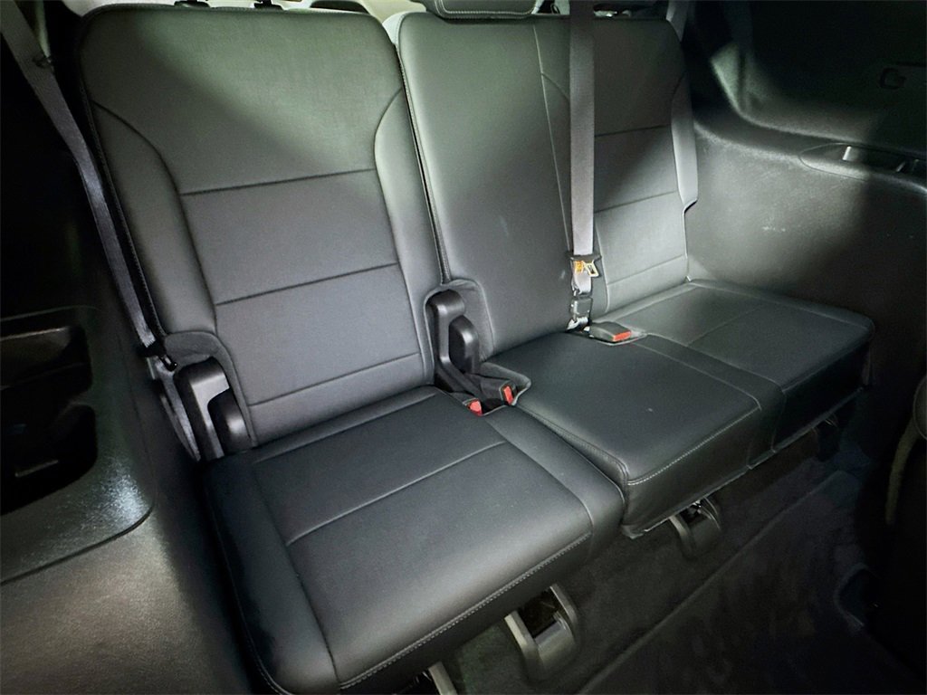 Used 2025 Buick Enclave Preferred image 26