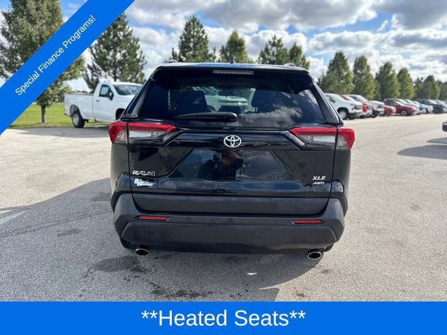 Used 2022 Toyota RAV4 XLE image 4