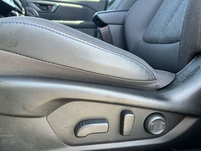 Certified 2025 Subaru Forester Premium w/ Protection Package image 27