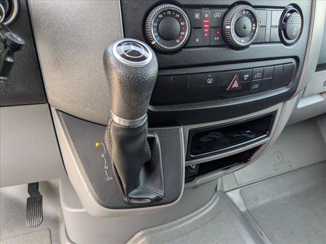 Used 2017 Mercedes-Benz Sprinter 2500 image 11