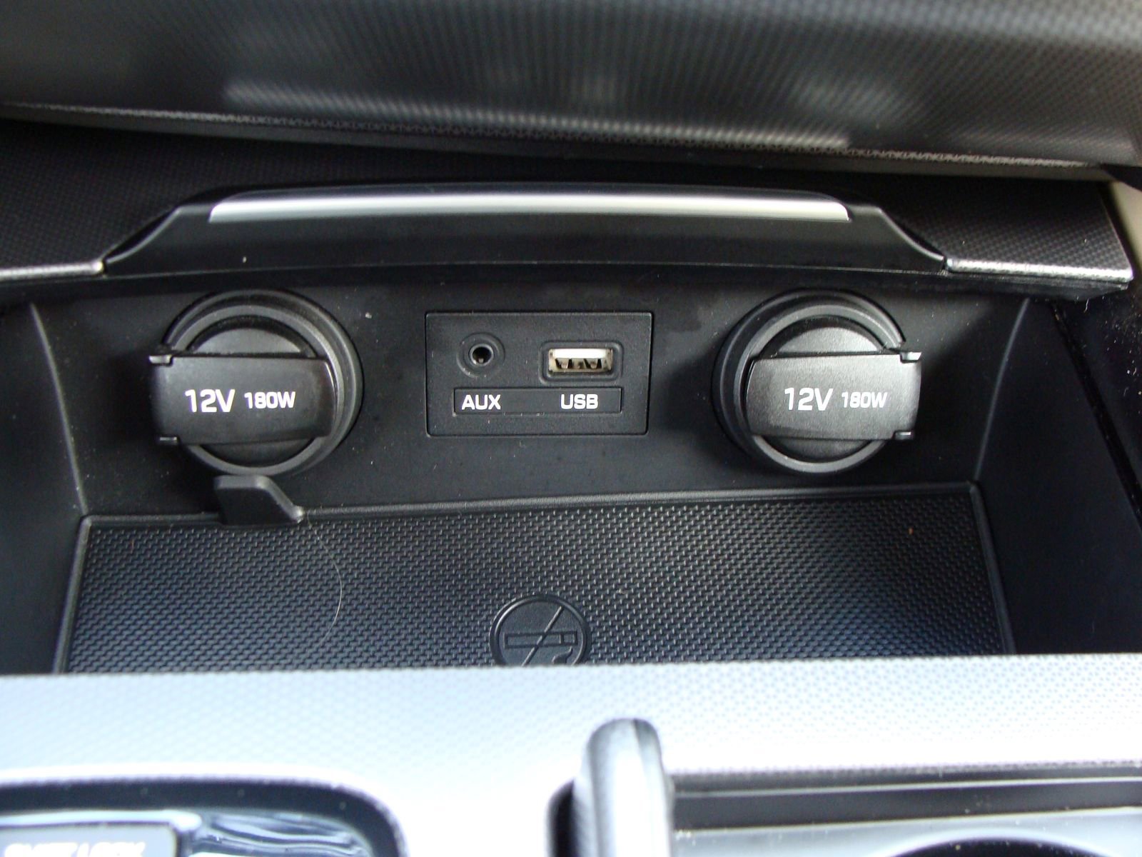 Used 2017 Genesis G80 3.8 w/ Option Group 03 image 18