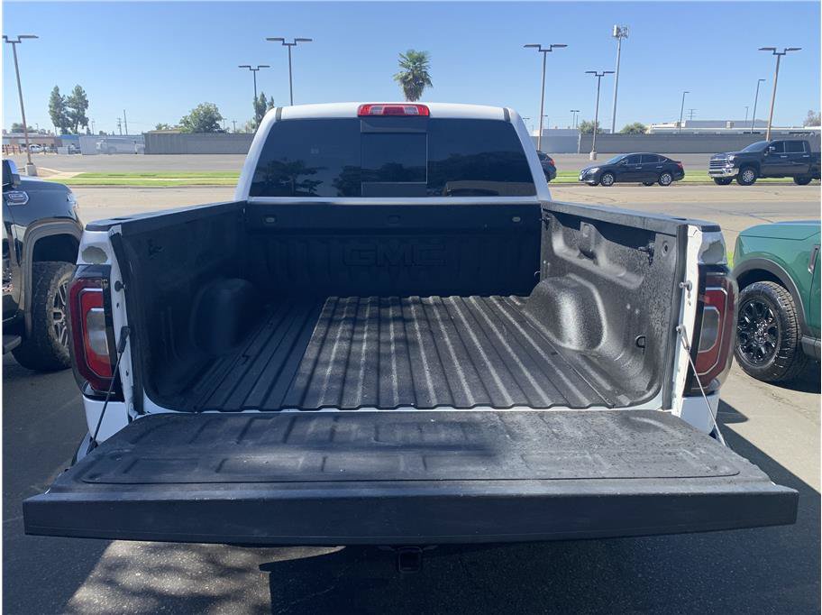 Used 2017 GMC Sierra 1500 SLT AWD/4WD image 7
