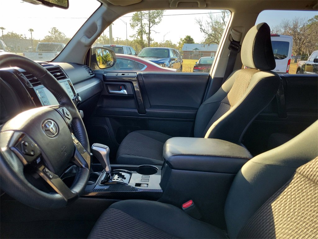 Used 2021 Toyota 4Runner TRD Off-Road image 14