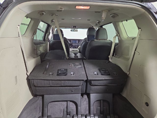 Used 2020 Kia Sedona EX FWD image 31