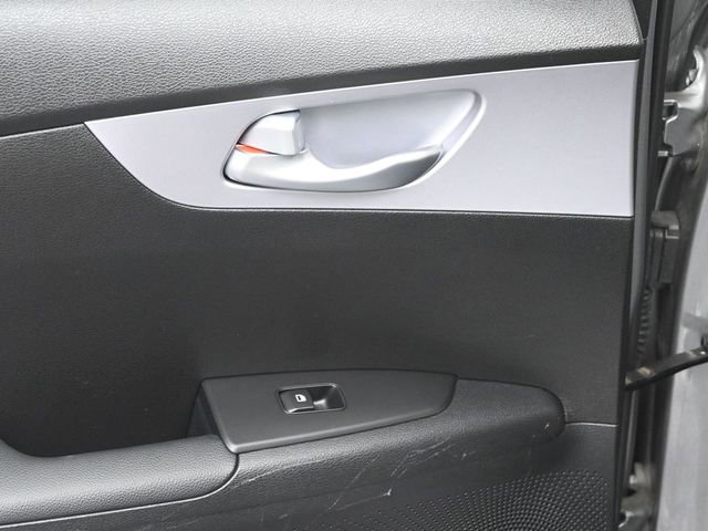 Used 2024 Kia Forte LXS image 21