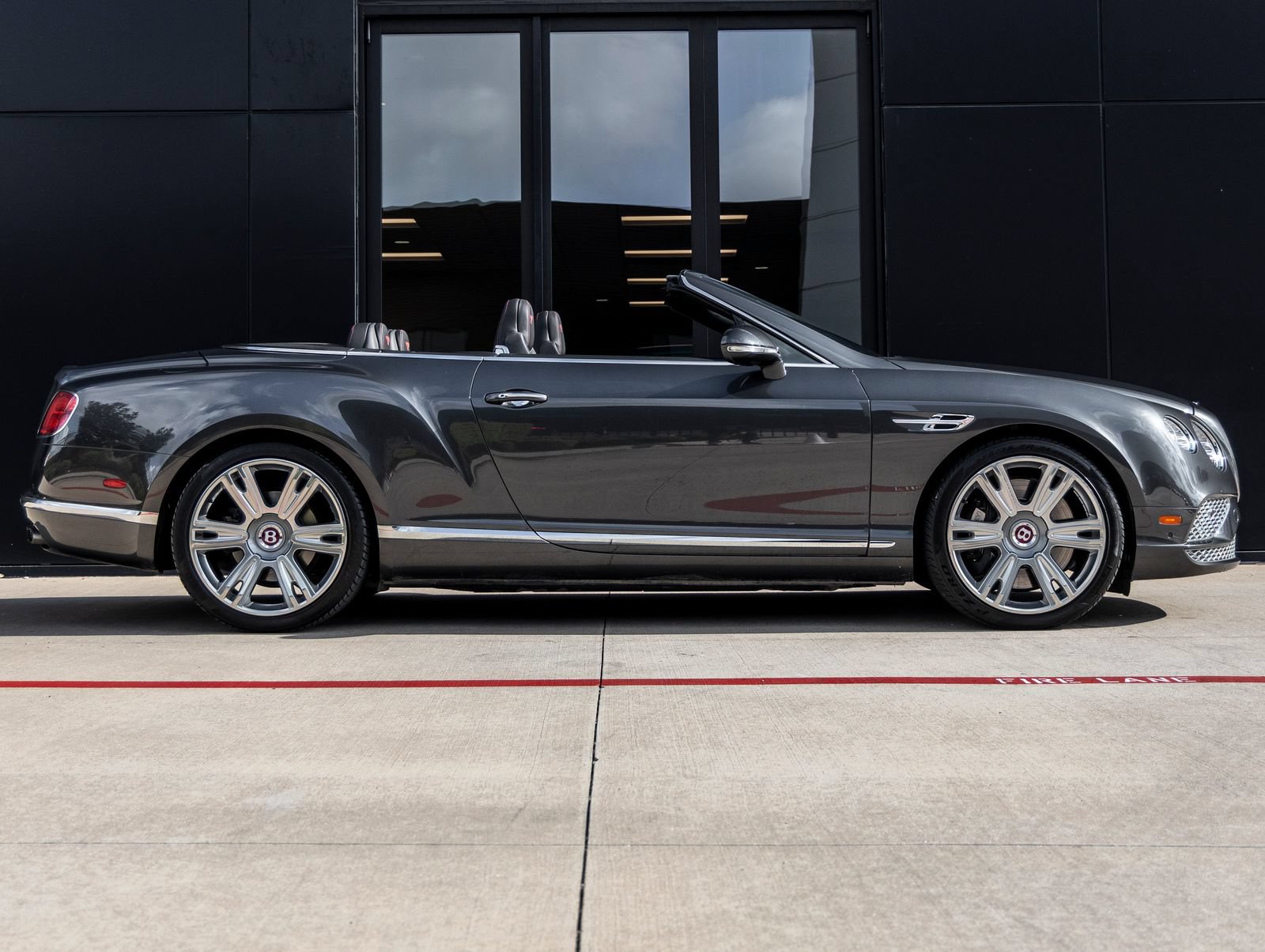 Used 2017 Bentley Continental GT AWD/4WD image 11