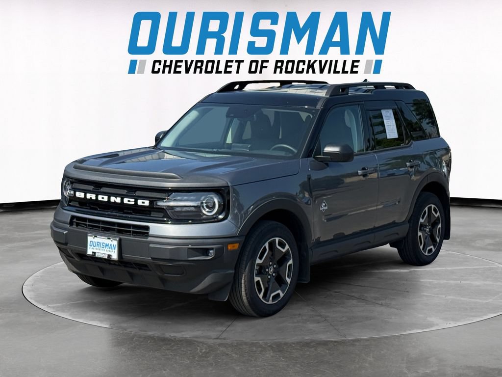 Used 2024 Ford Bronco Sport Outer Banks AWD/4WD image 2