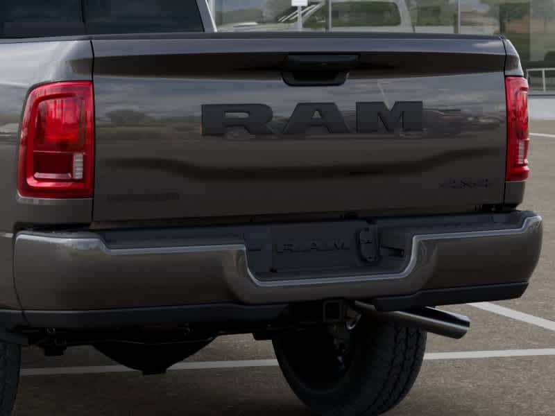 New 2026 RAM 2500 Big Horn AWD/4WD image 13