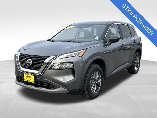 Used 2023 Nissan Rogue S image 3