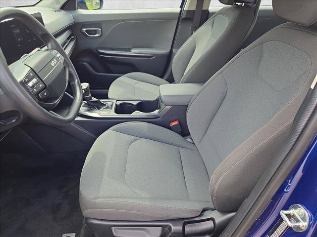 Used 2025 Kia K4 FWD image 15