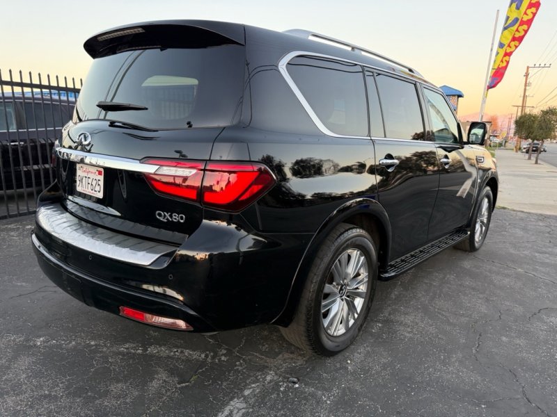 Used 2020 INFINITI QX80 Luxe w/ Cargo Package image 5