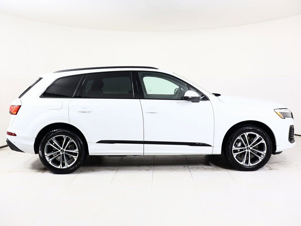 Used 2025 Audi Q7 2.0T Premium w/ Convenience Plus Package image 19