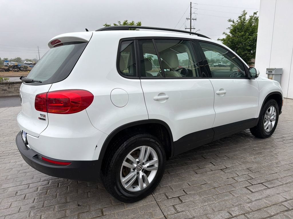 Used 2016 Volkswagen Tiguan S AWD/4WD image 5