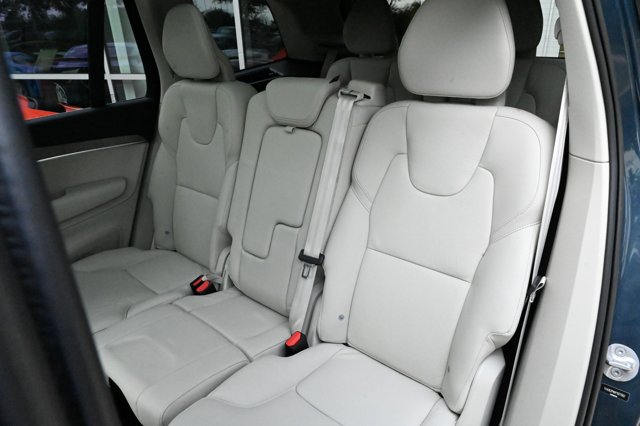 Used 2023 Volvo XC90 B6 Plus AWD/4WD image 39