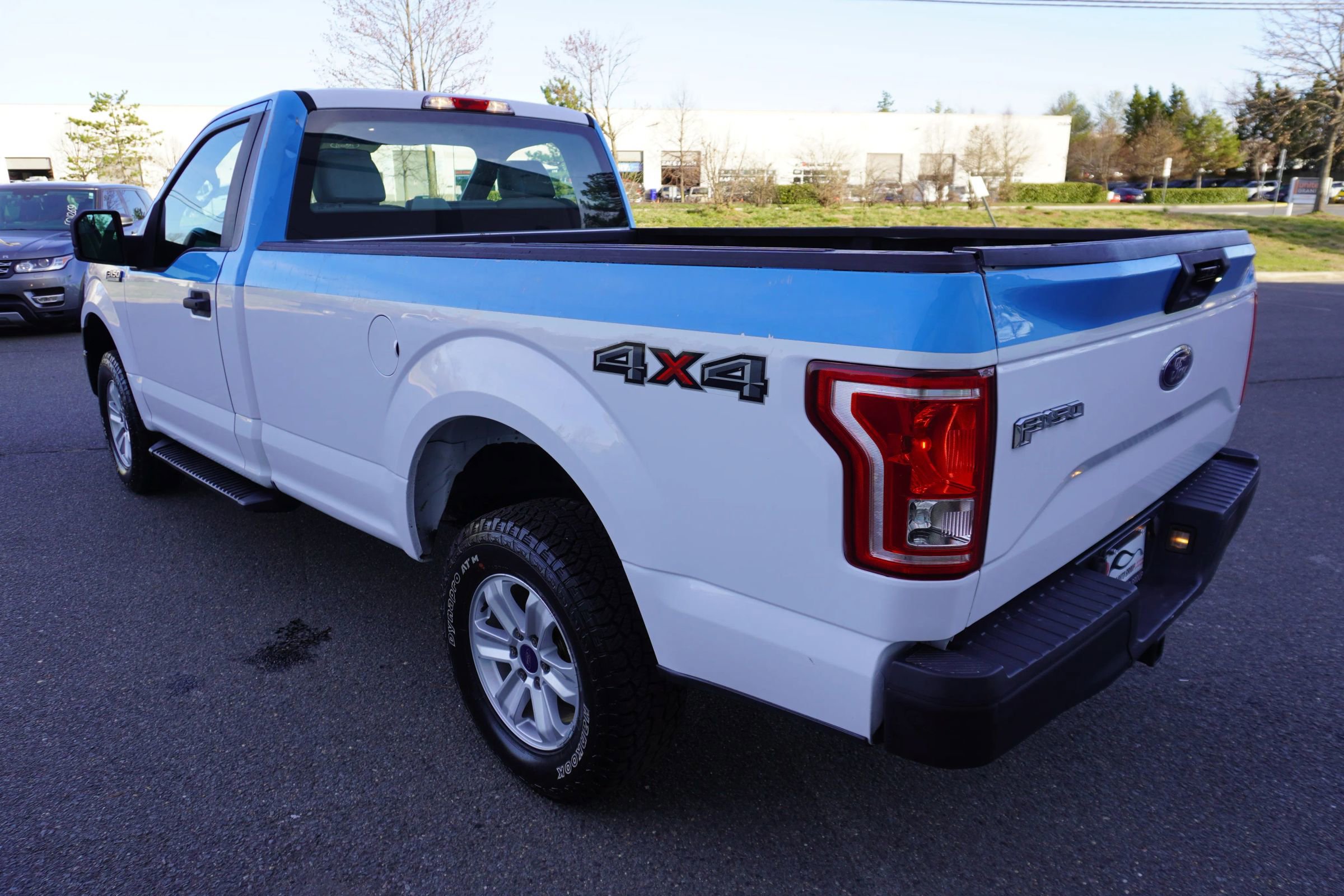 Used 2017 Ford F150 XL w/ Equipment Group 101A Mid image 5