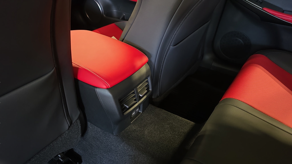 New 2026 Lexus IS 350 F Sport AWD/4WD image 19