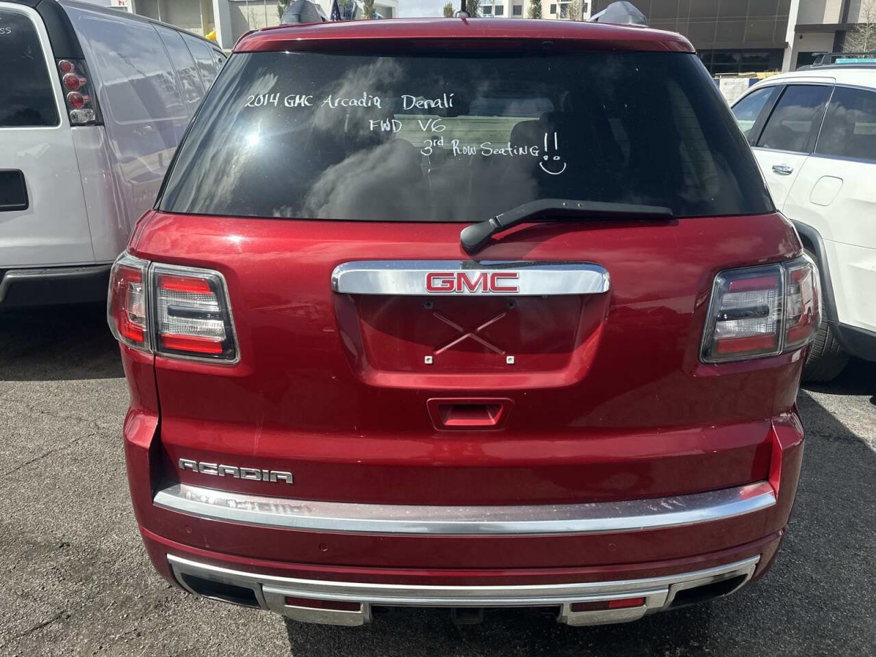 Used 2014 GMC Acadia Denali image 6