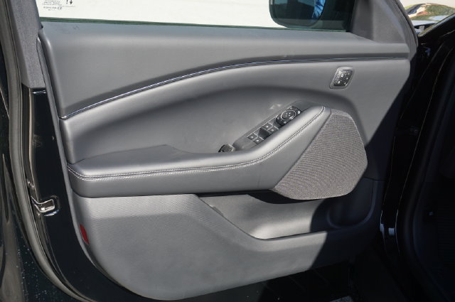 New 2026 Ford Mustang Mach-E Select w/ Comfort Package Lite RWD image 26