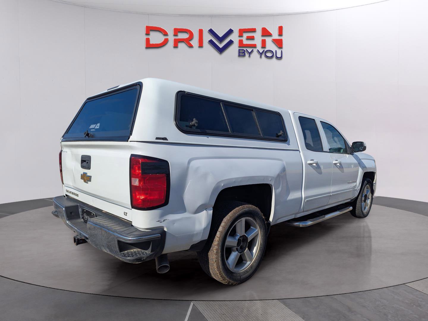 Used 2015 Chevrolet Silverado 1500 LT w/ LT Convenience Package image 5