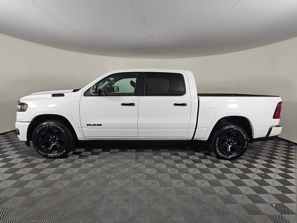 Used 2025 RAM 1500 Big Horn AWD/4WD image 6