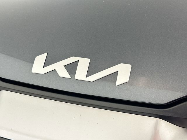 Used 2024 Kia Sportage LX image 24