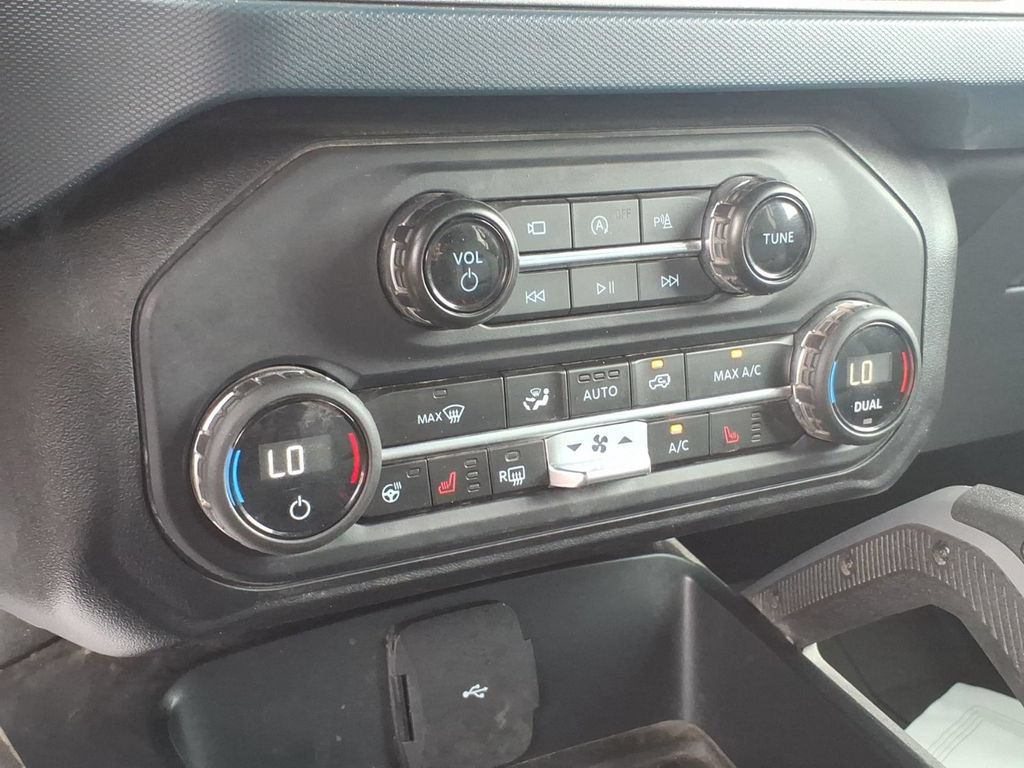 Used 2024 Ford Bronco Outer Banks AWD/4WD image 20