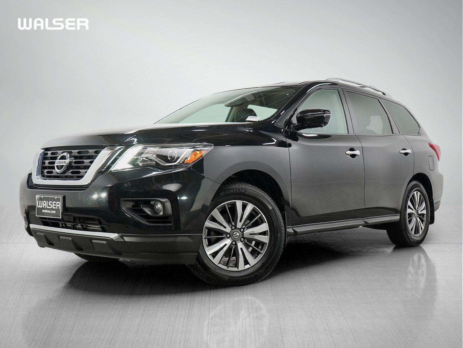 Used 2017 Nissan Pathfinder SL w/ Trailer Tow Package