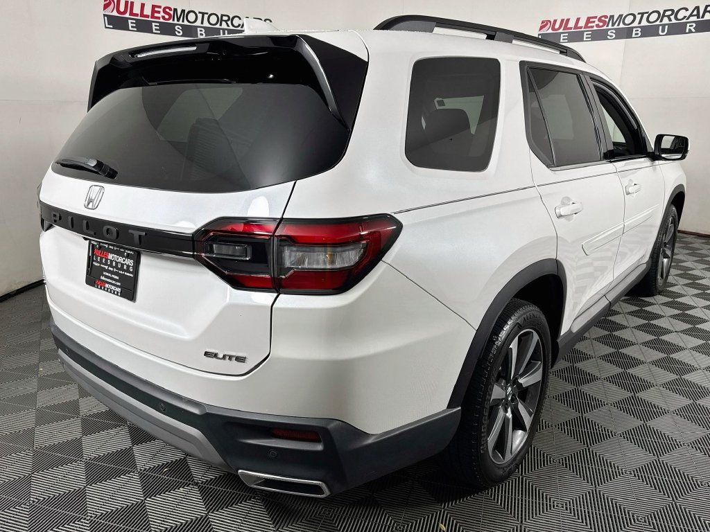 Used 2024 Honda Pilot Elite image 7