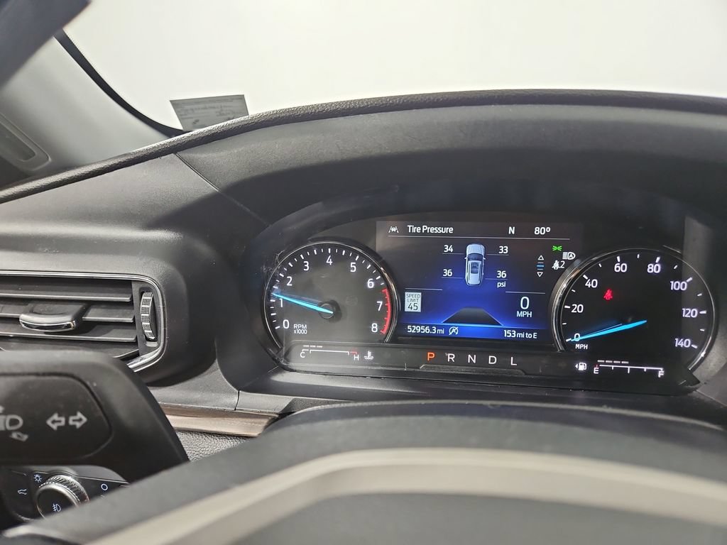Used 2021 Ford Explorer Limited w/ Equipment Group 301A AWD/4WD image 16