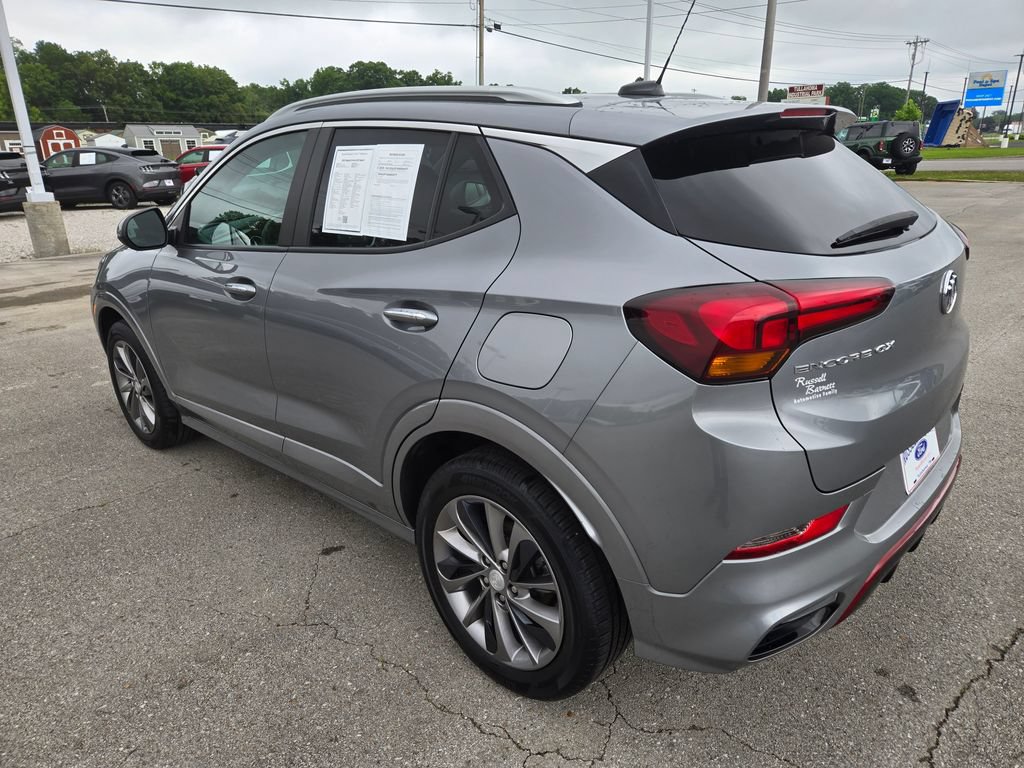 Used 2023 Buick Encore GX Select w/ Sport Touring Package FWD image 3