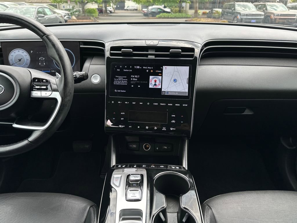 Certified 2023 Hyundai Tucson Limited AWD/4WD image 16