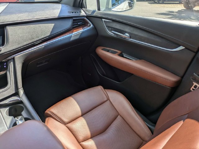 Used 2019 Cadillac XT5 Luxury FWD image 23