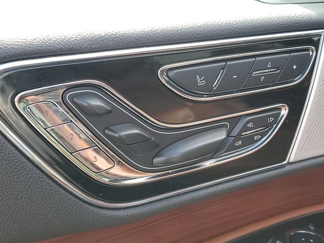 Used 2020 Lincoln Navigator Reserve w/ Luxury Package AWD/4WD image 15