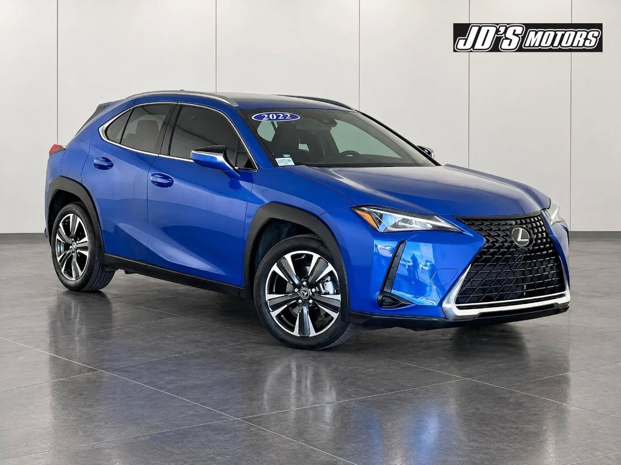 Used 2022 Lexus UX 200 w/ Accessory Package (Z1)