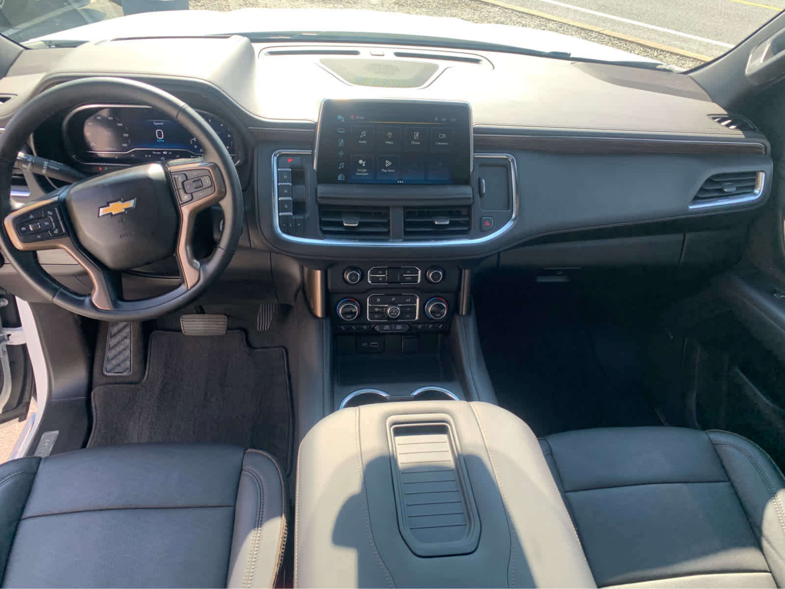 Used 2023 Chevrolet Tahoe High Country w/ Premium Package 2 image 11