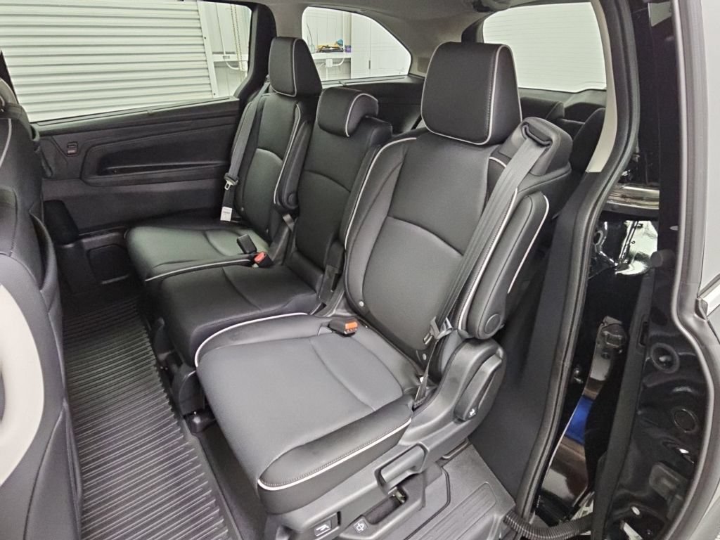 New 2026 Honda Odyssey Elite image 32