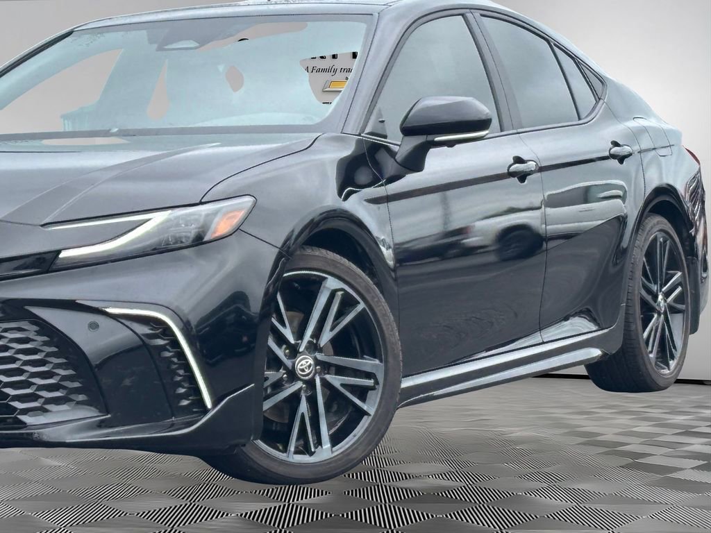 Used 2025 Toyota Camry XSE w/ Premium Plus Package FWD image 3