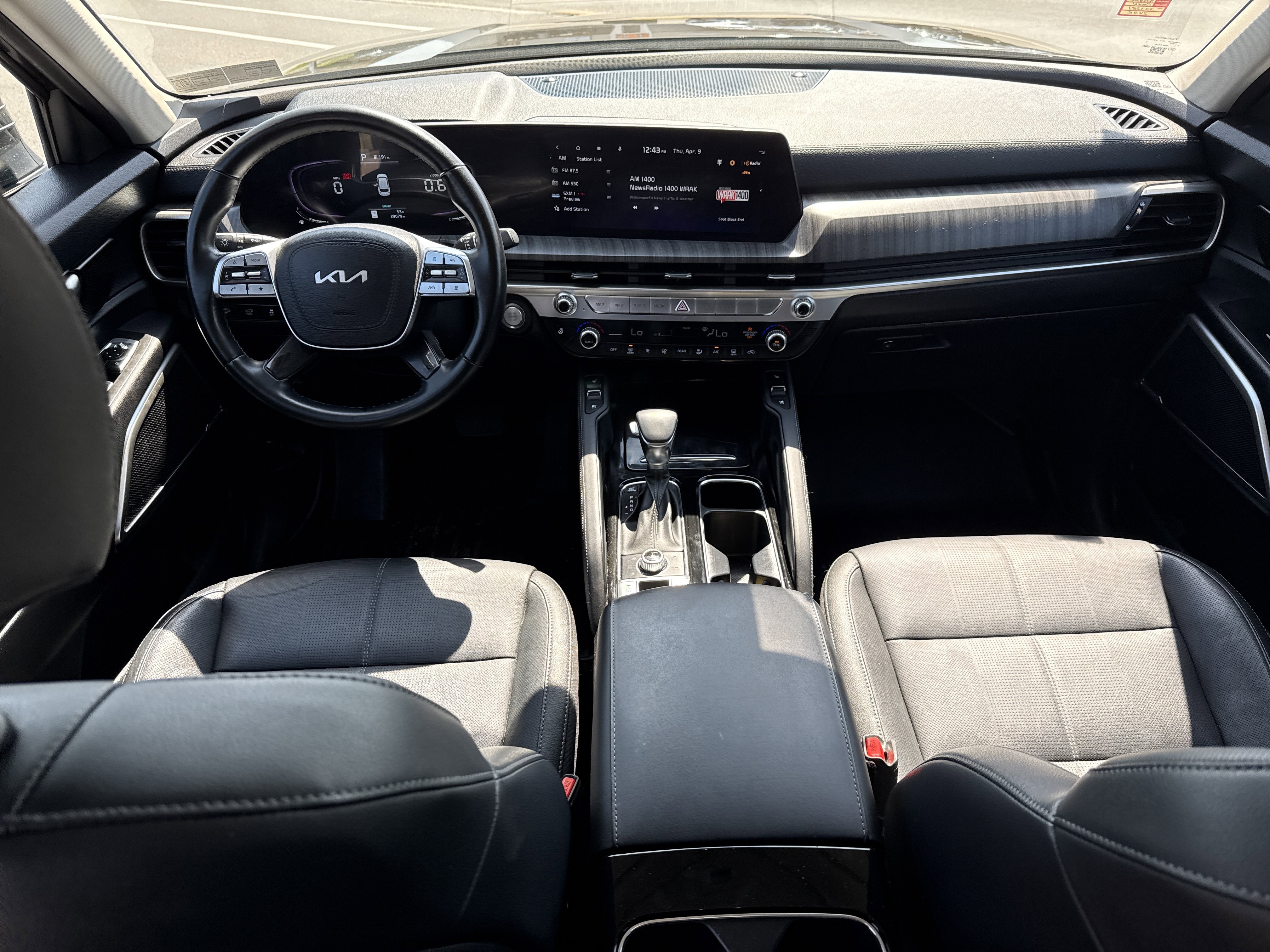 Used 2023 Kia Telluride EX image 17