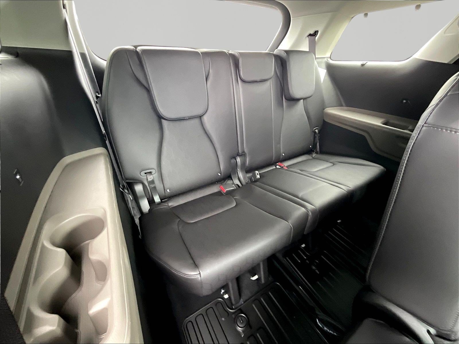 New 2027 Kia Carnival EX FWD image 21