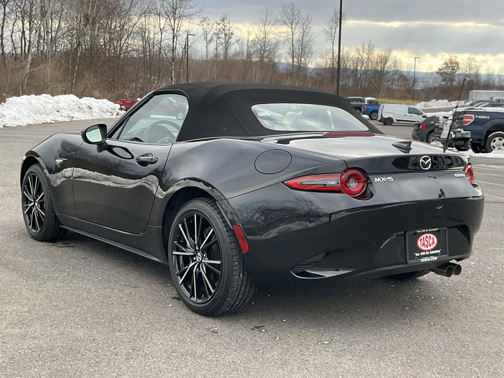 Used 2024 MAZDA MX-5 Miata Grand Touring image 25