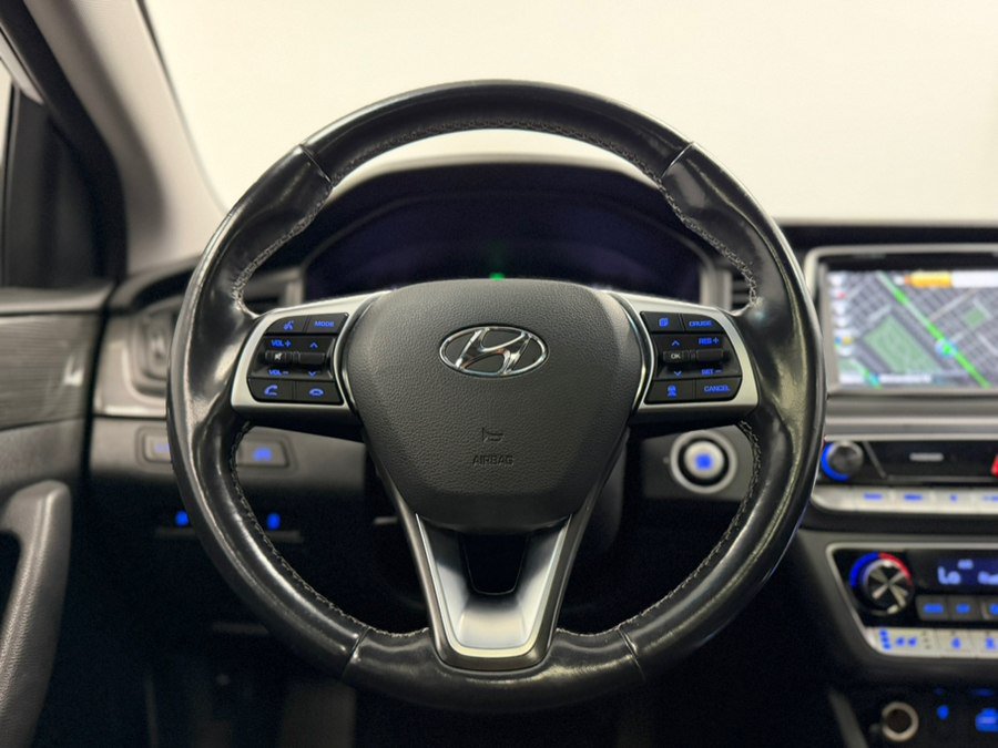 Used 2019 Hyundai Sonata Limited w/ Ultimate Package 04 FWD image 50