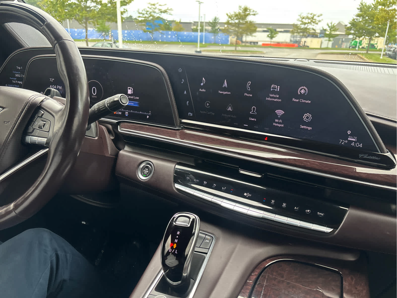 Used 2021 Cadillac Escalade Sport Platinum AWD/4WD image 34