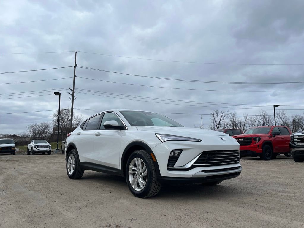 Used 2024 Buick Envista Preferred w/ Convenience I Package image 7