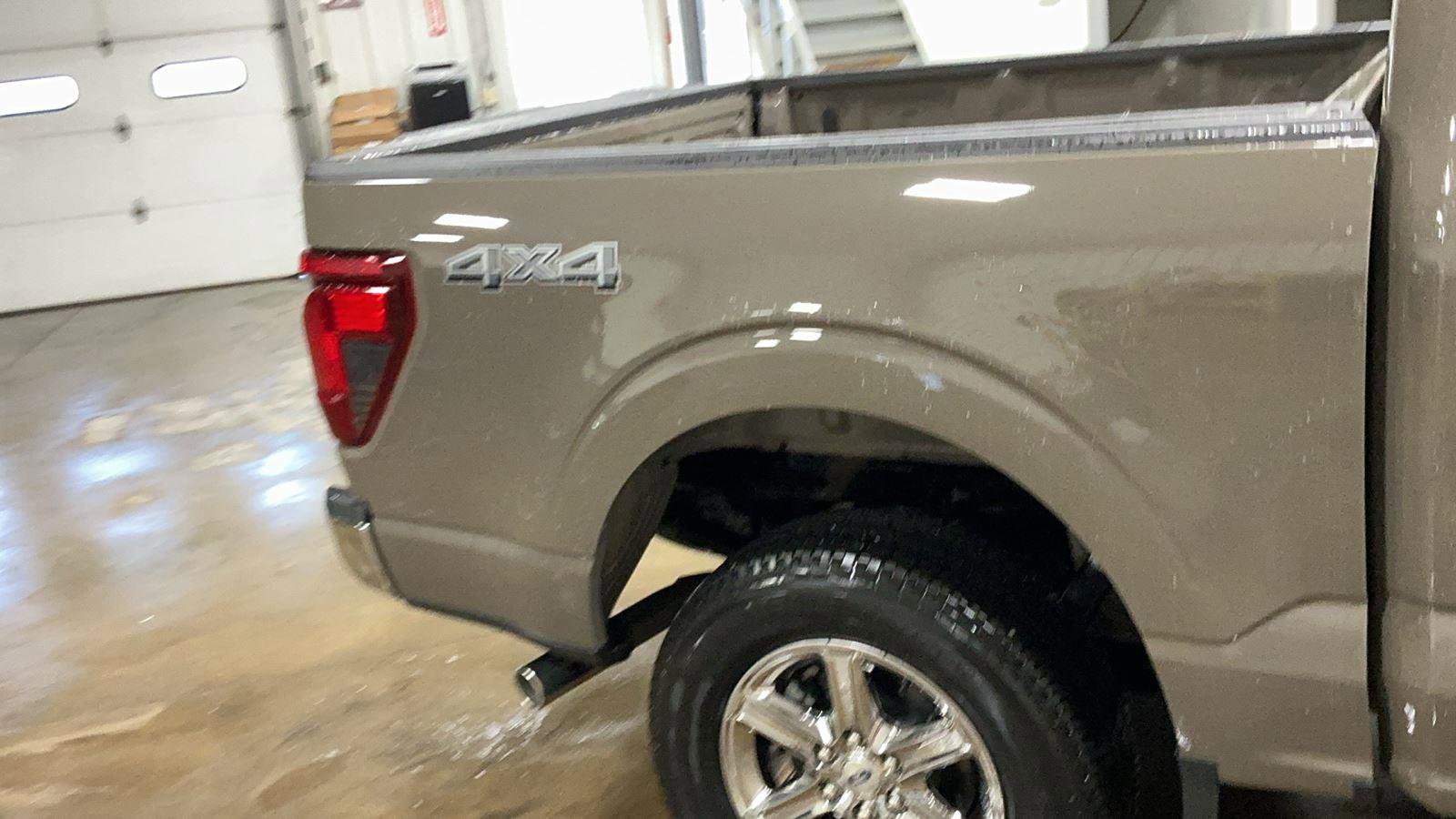 New 2025 Ford F150 XLT w/ Equipment Group 302A MID image 4