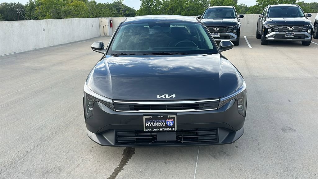 Used 2025 Kia K4 LXS FWD image 7