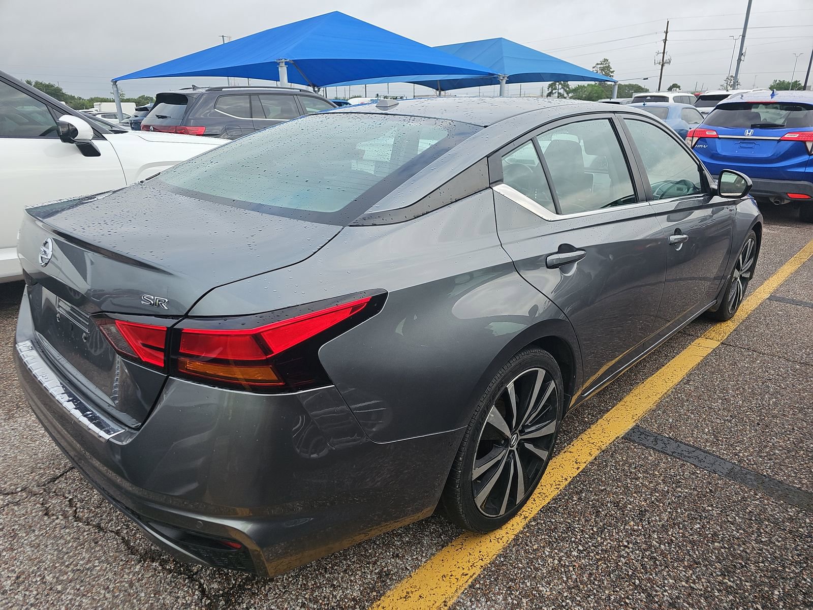 Used 2021 Nissan Altima 2.5 SR FWD image 6