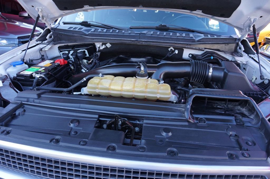 Used 2020 Ford F150 Platinum w/ Equipment Group 701A Luxury AWD/4WD image 40