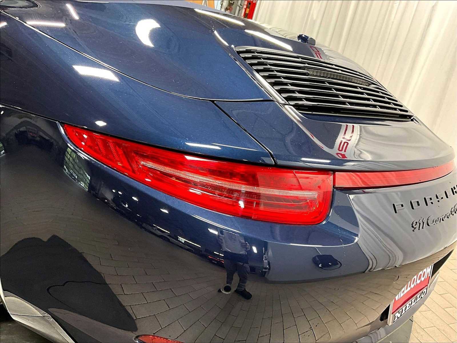 Used 2015 Porsche 911 Carrera 4 GTS AWD/4WD image 33