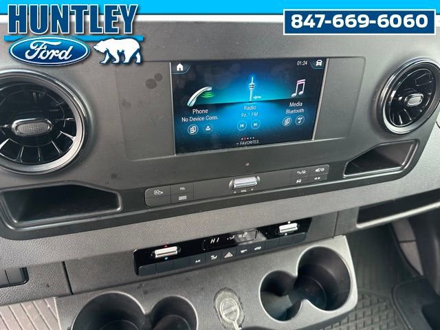 Used 2024 Mercedes-Benz Sprinter 2500 w/ Parking Package image 19